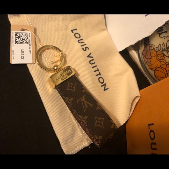 Louis Vuitton Key Chain - Picture 3 of 3